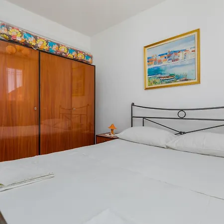 Apartamento By The Sea Pisak, Omis - 967 *